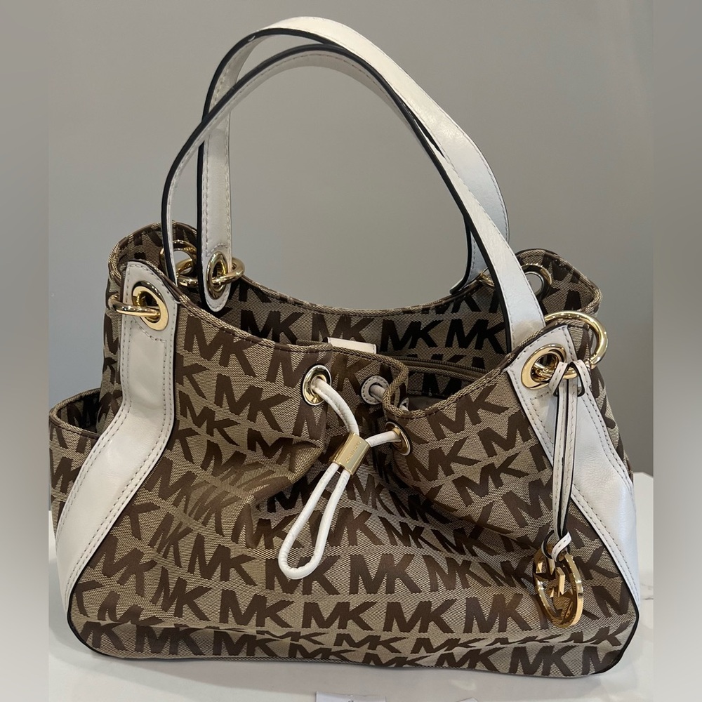 MICHAEL KORS Ludlow Shoulder Bag Signature Jacquard and Leather new with tags - Picture 2 of 16